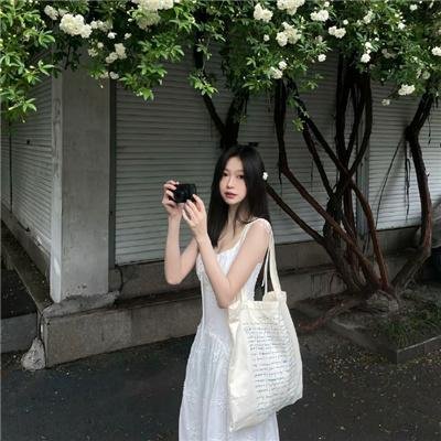 金秋桂花迟